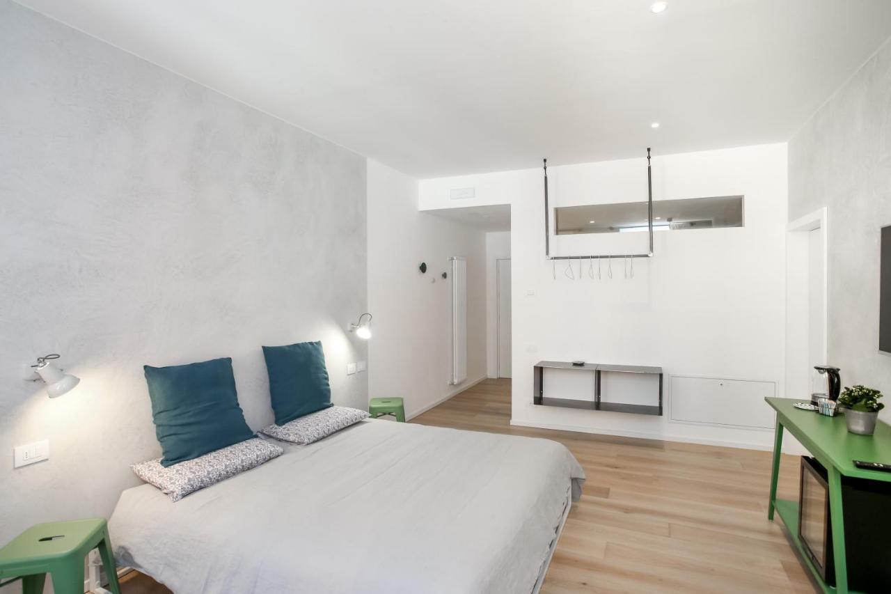 Bnb Ago E Filo Trento Exterior photo
