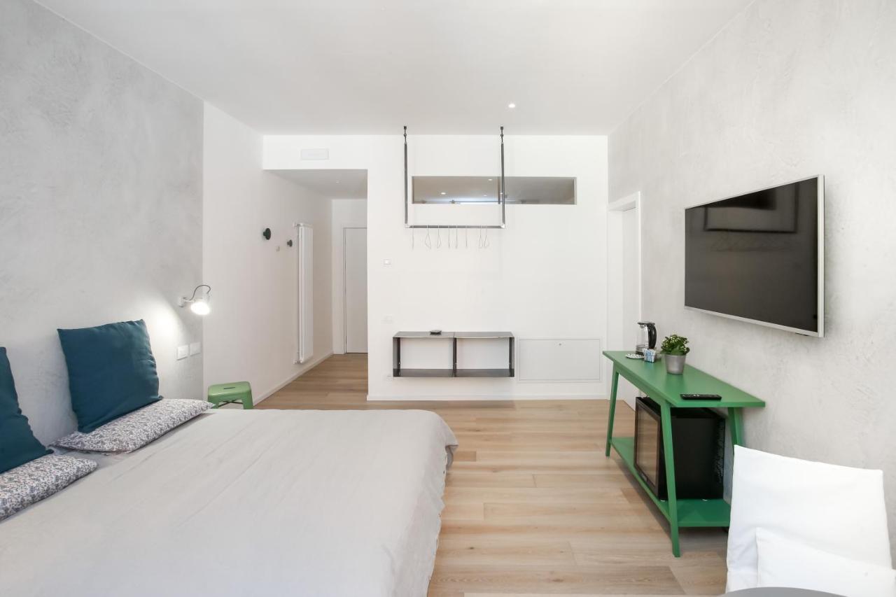 Bnb Ago E Filo Trento Exterior photo